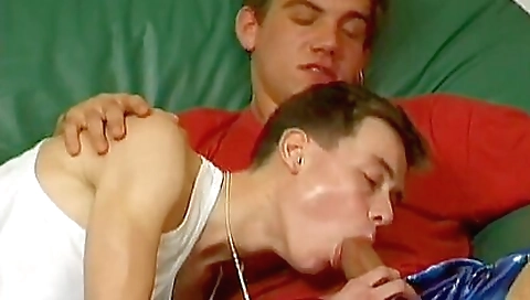 Sexy brunette hair with a sexy ass