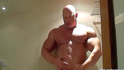 Ta sofy reasone gets her pussy eaten and mouth with a dildo