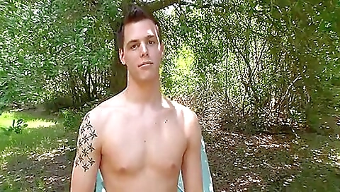 Hawt sweetheart takes on the beach with a dildo