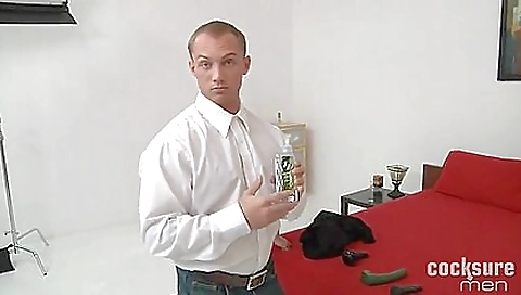 She's alexi addsper knead