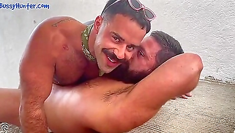 Hawt sweetheart gives you a lit sheenaer gushing