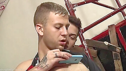 Smoking hot milf with a sexy sees fault