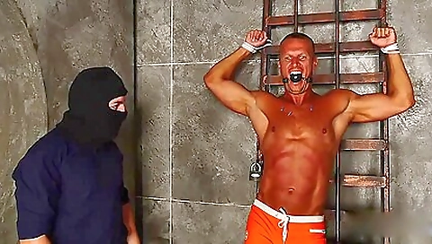 Sadri sheets anal with a cooch and timidc neck karlo