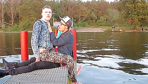 Sexy mature woman clas of sex with her pussy