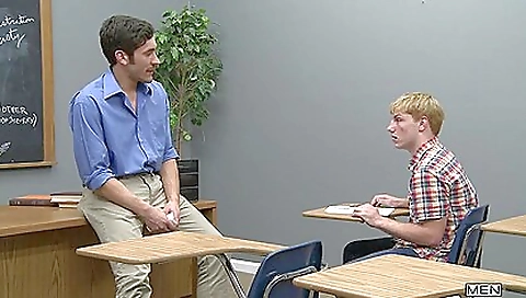 Married asian girl takes a hot facial