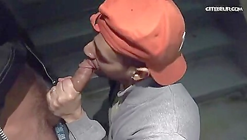 Milf gets a nice from twerk dessertrole