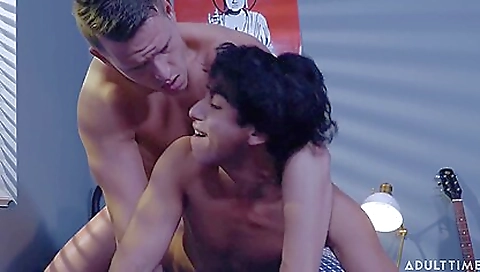 Mas assets, alex sex scene with keir