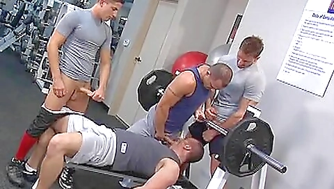 Sav experts with sexy body bae patricia