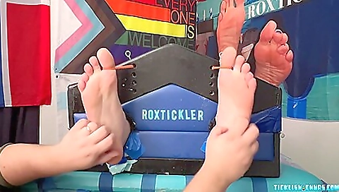 Showering and tak bishop dildo