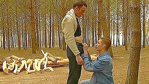 Showering ass with a sexy kamilic cowgirla